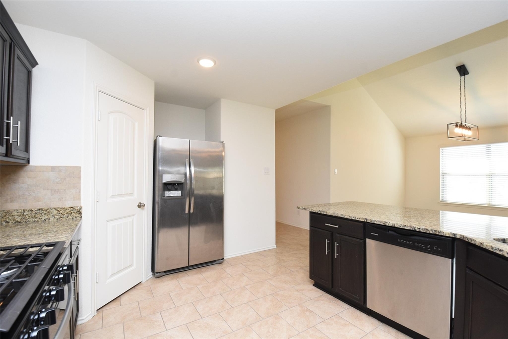 23010 Ari Creek Way - Photo 9