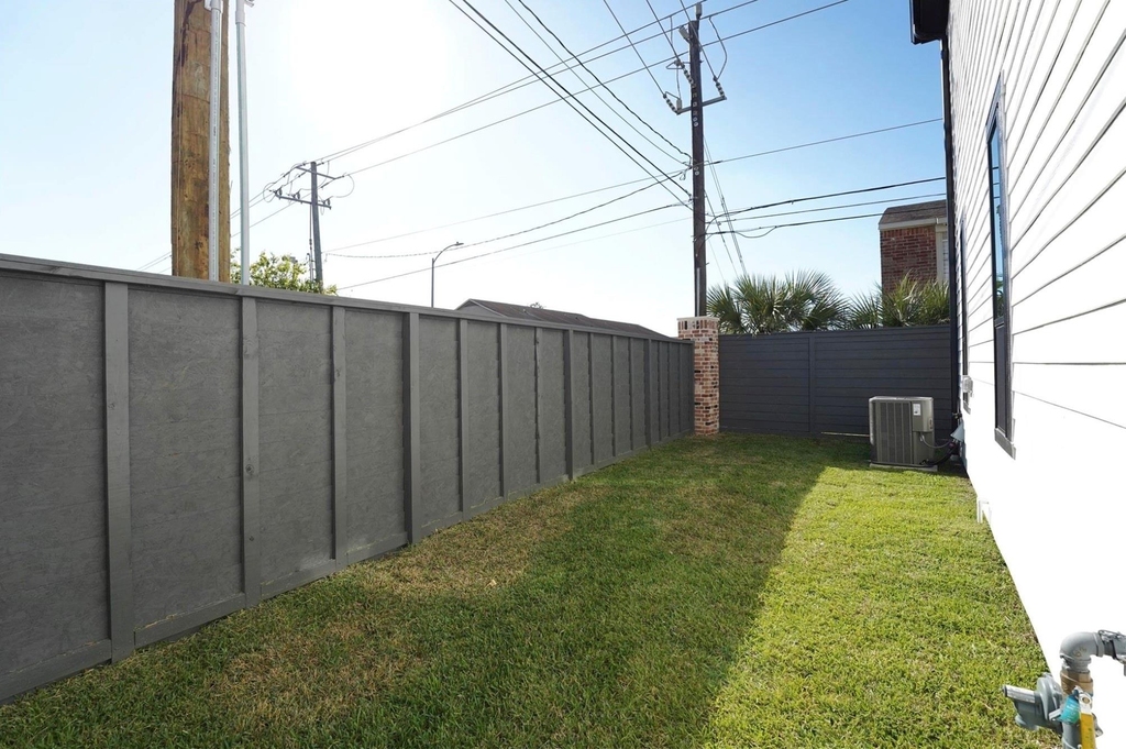9217 Washington Heights - Photo 25