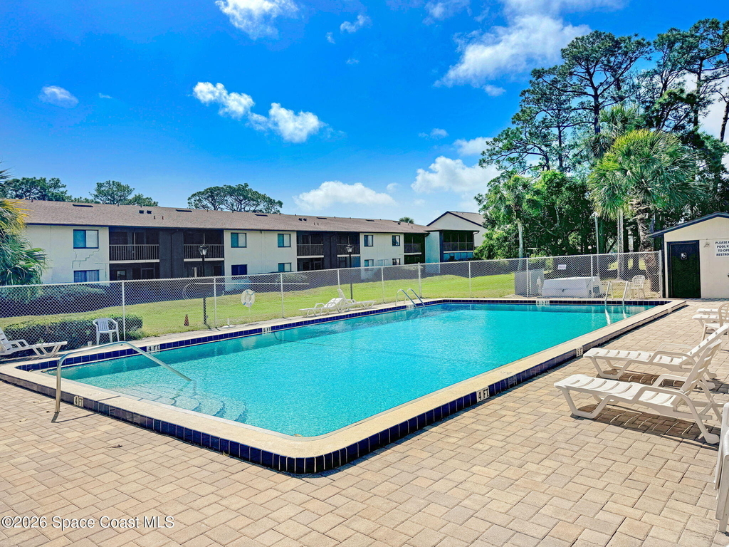 1515 Huntington Lane - Photo 3