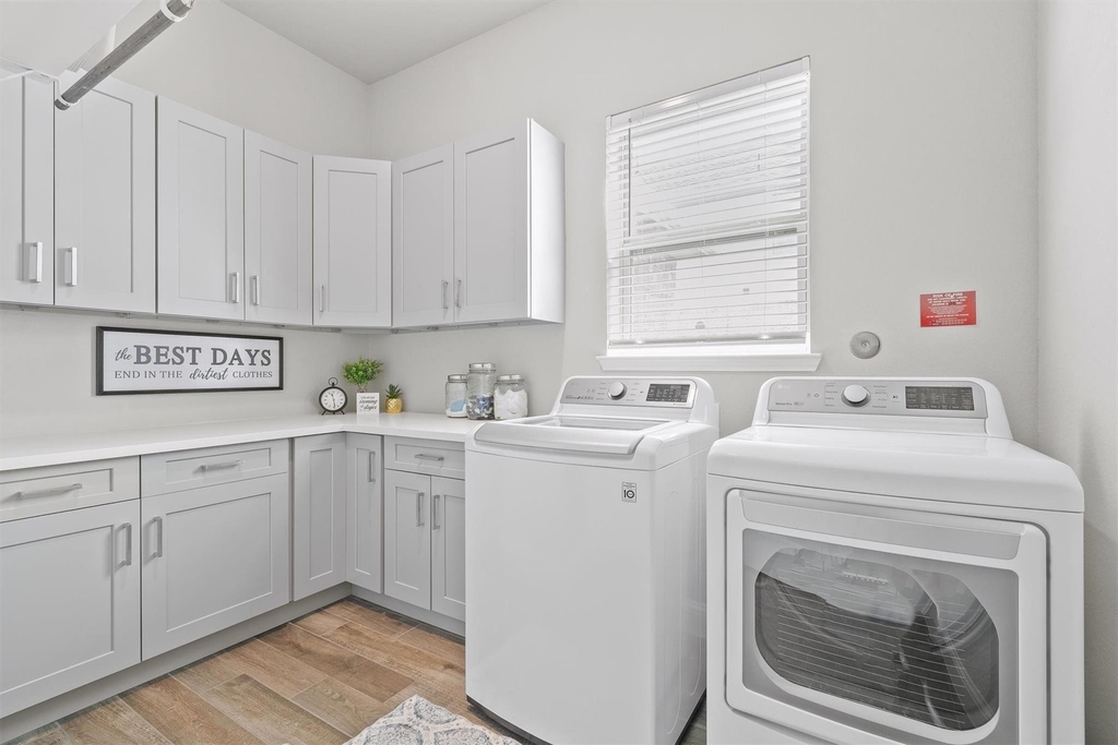 9034 Japonica Drive - Photo 23