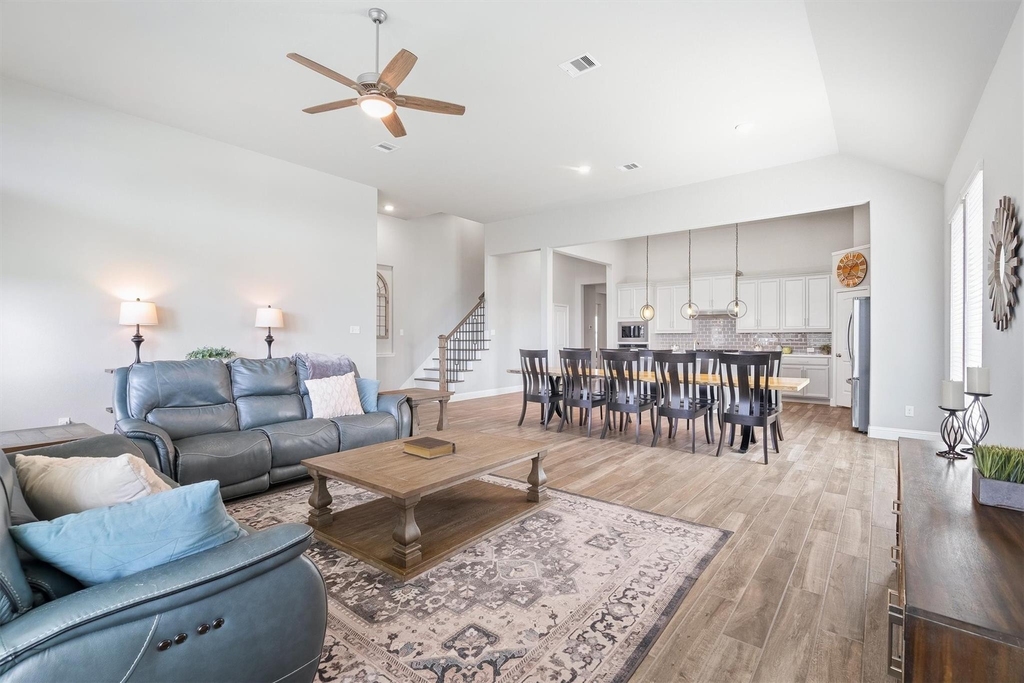9034 Japonica Drive - Photo 10