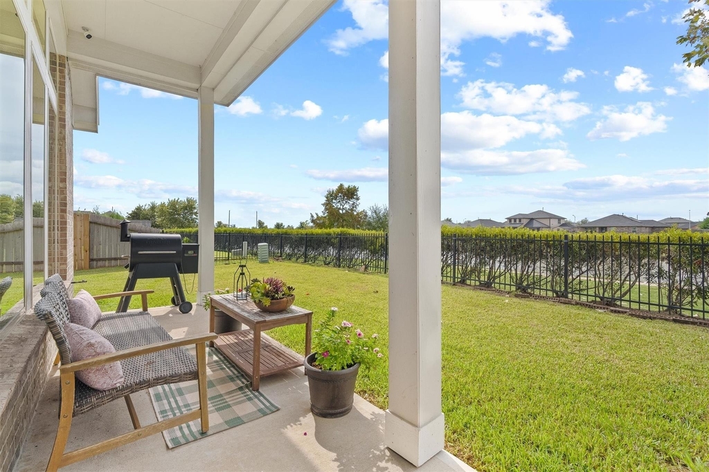 9034 Japonica Drive - Photo 27