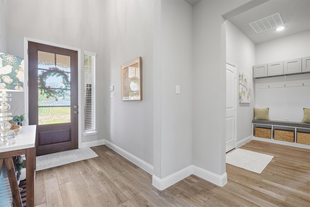 9034 Japonica Drive - Photo 5