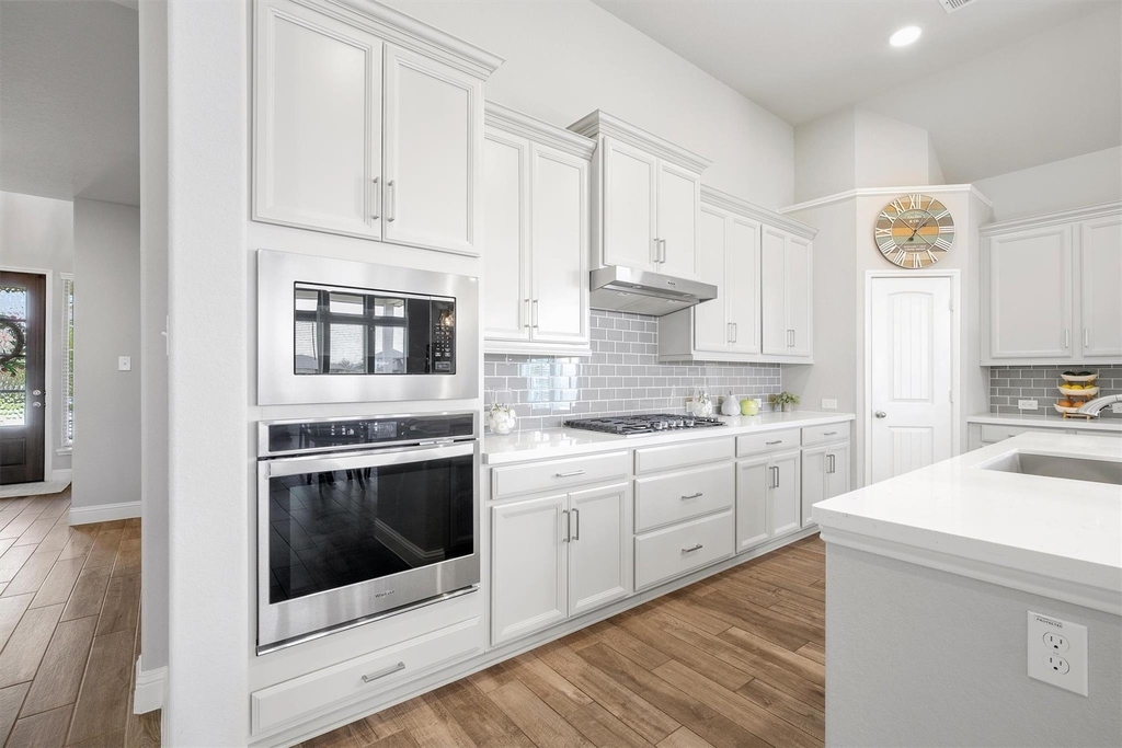9034 Japonica Drive - Photo 11