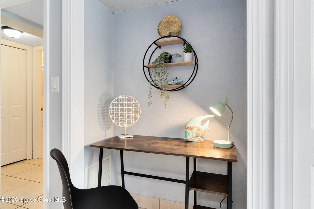 1031 Park Drive - Photo 10