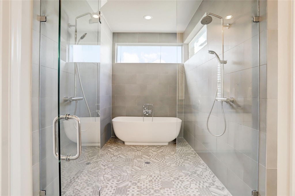 620 Delano Street - Photo 9