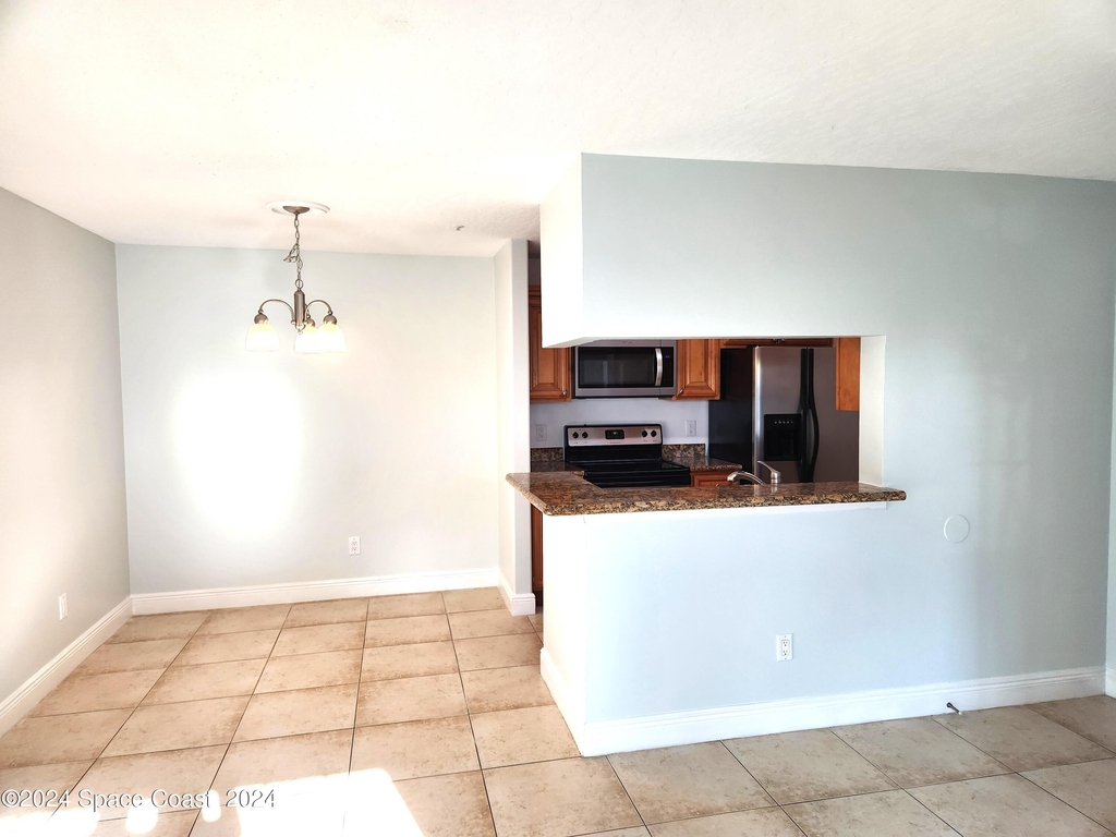 7667 N Wickham Road - Photo 6