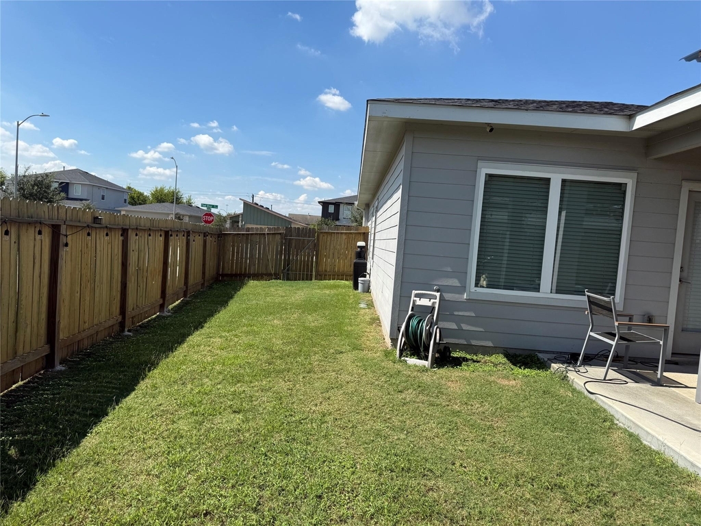 12583 Fleet River Road - Photo 12