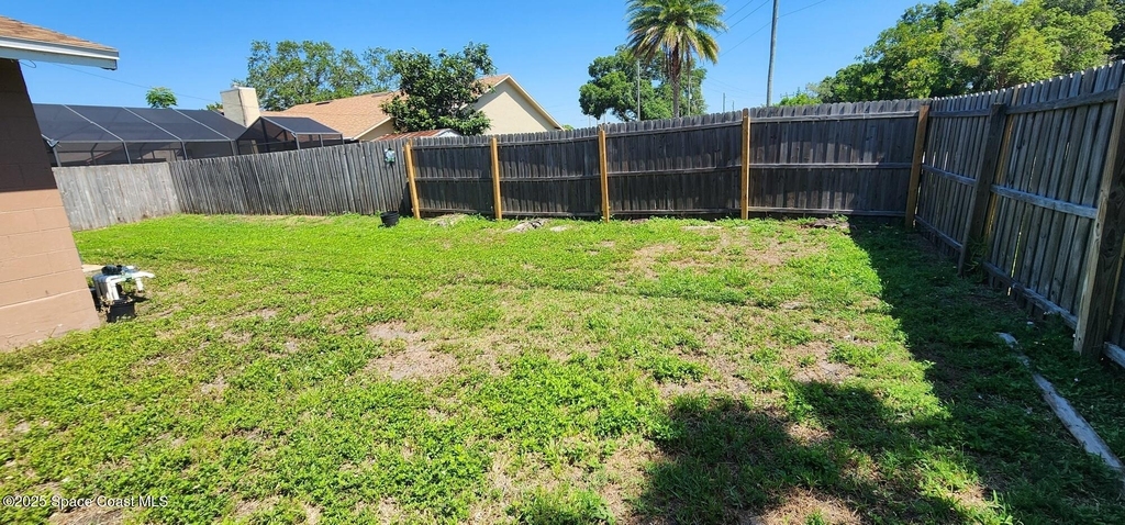 924 Kings Post Road - Photo 22