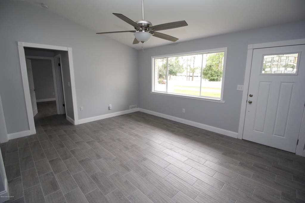 943 Dateland Road Se - Photo 3