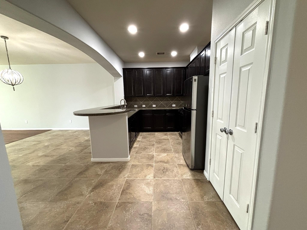 8415 Sunset Loch Drive - Photo 14