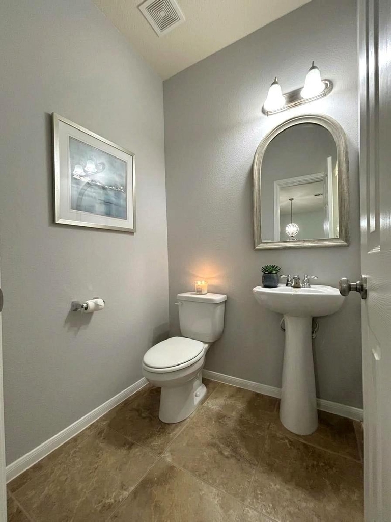 8415 Sunset Loch Drive - Photo 8