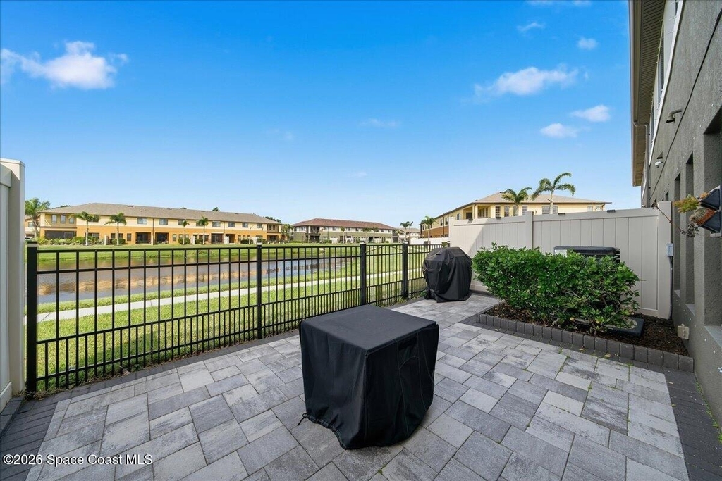 1320 Lara Circle - Photo 27