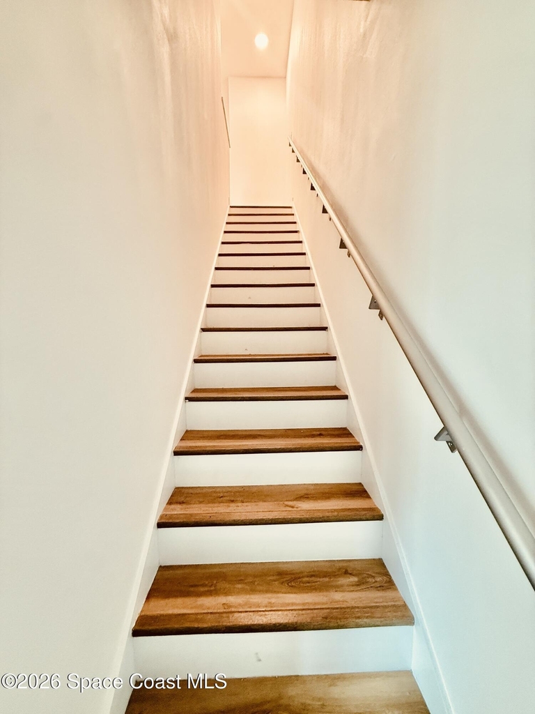 823 Paddleboard Court - Photo 29