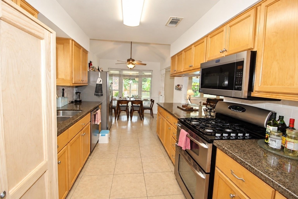 13767 Greywood Drive - Photo 6