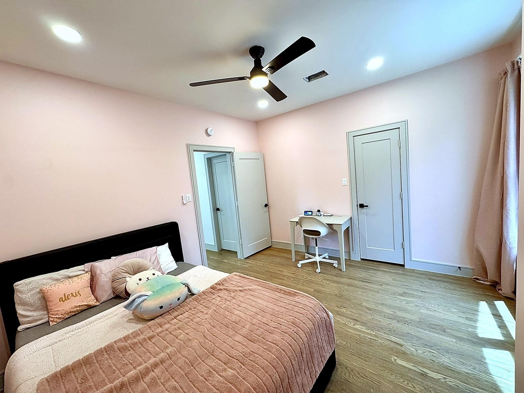 9822 Oak Point Drive - Photo 31