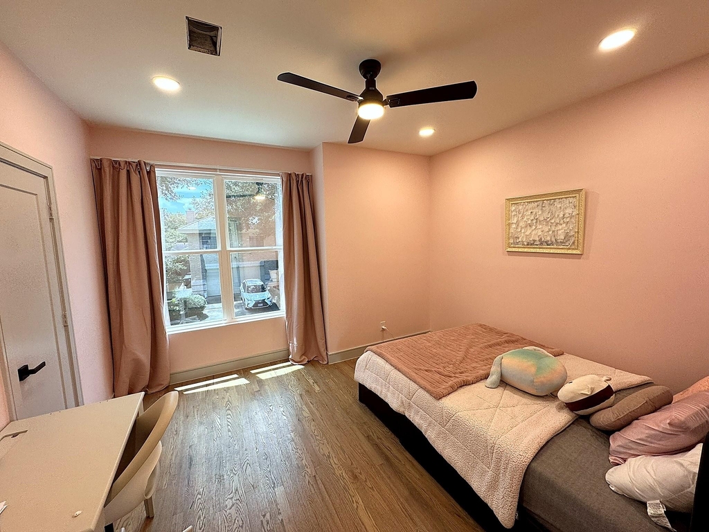 9822 Oak Point Drive - Photo 32