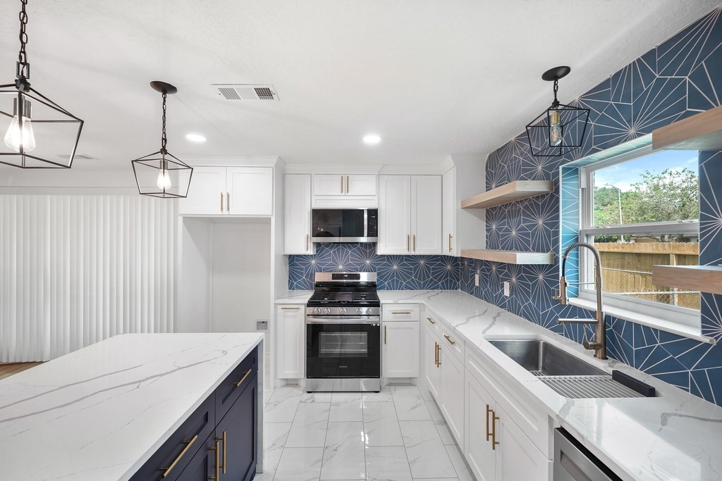 10602 Glenfield Court - Photo 22