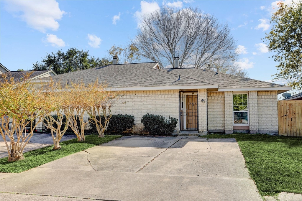 5437 Ridge Wind Lane - Photo 0