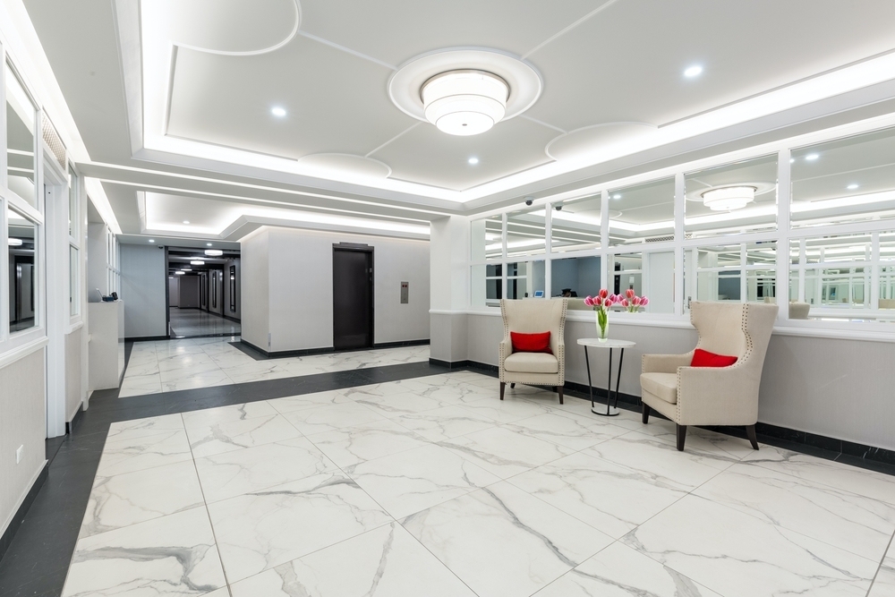 East 51st Street - Photo 8