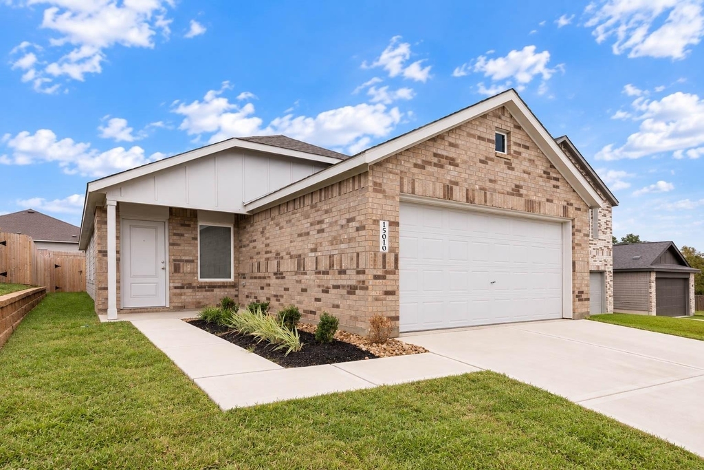 15010 Tremaine Court - Photo 1