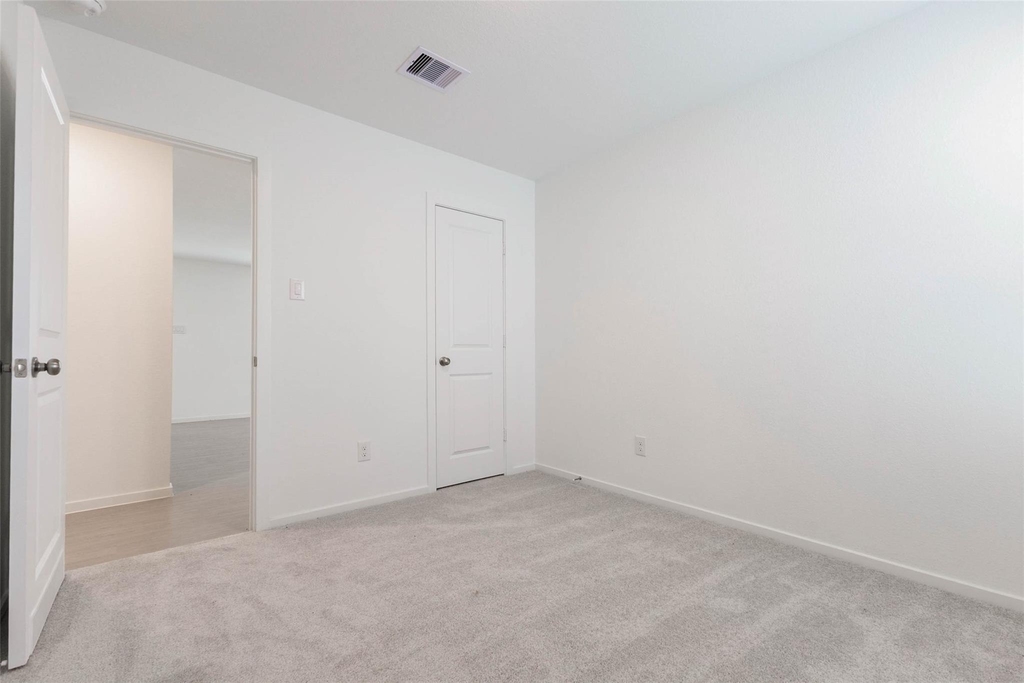 15010 Tremaine Court - Photo 17