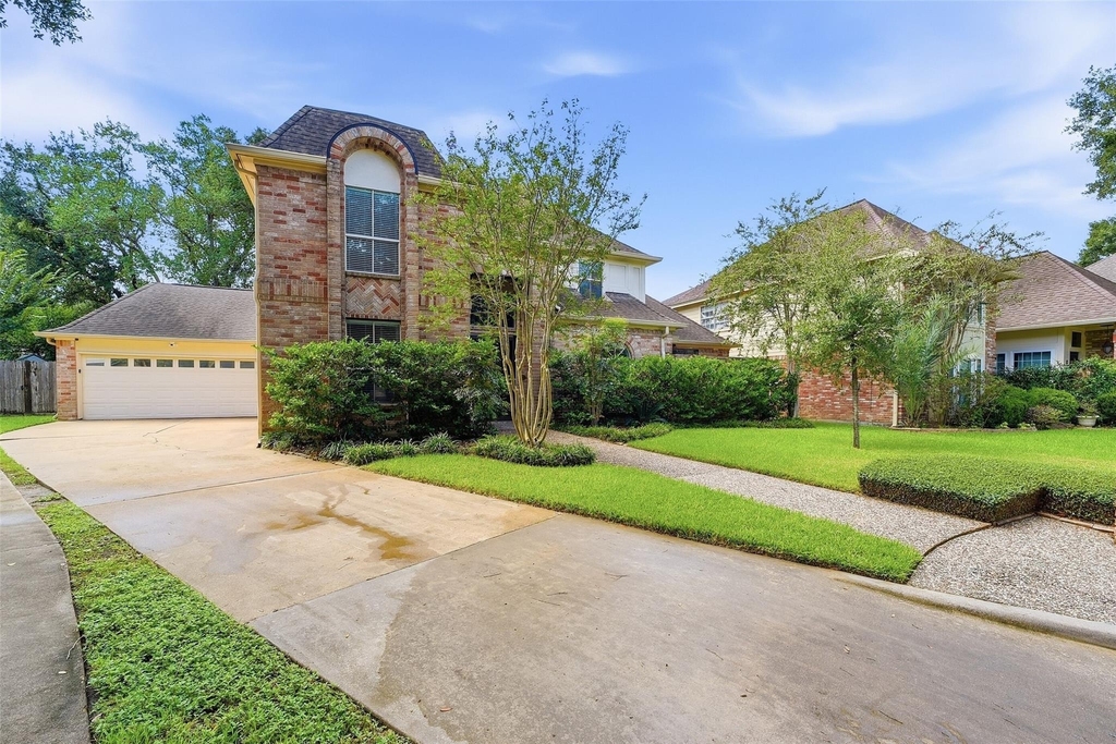 20607 Hoveden Court - Photo 2