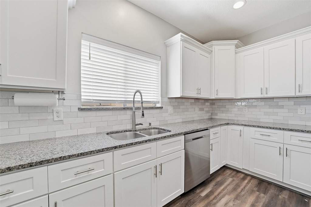 20607 Hoveden Court - Photo 22