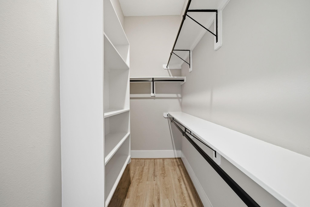 4013 Griggs Road - Photo 11