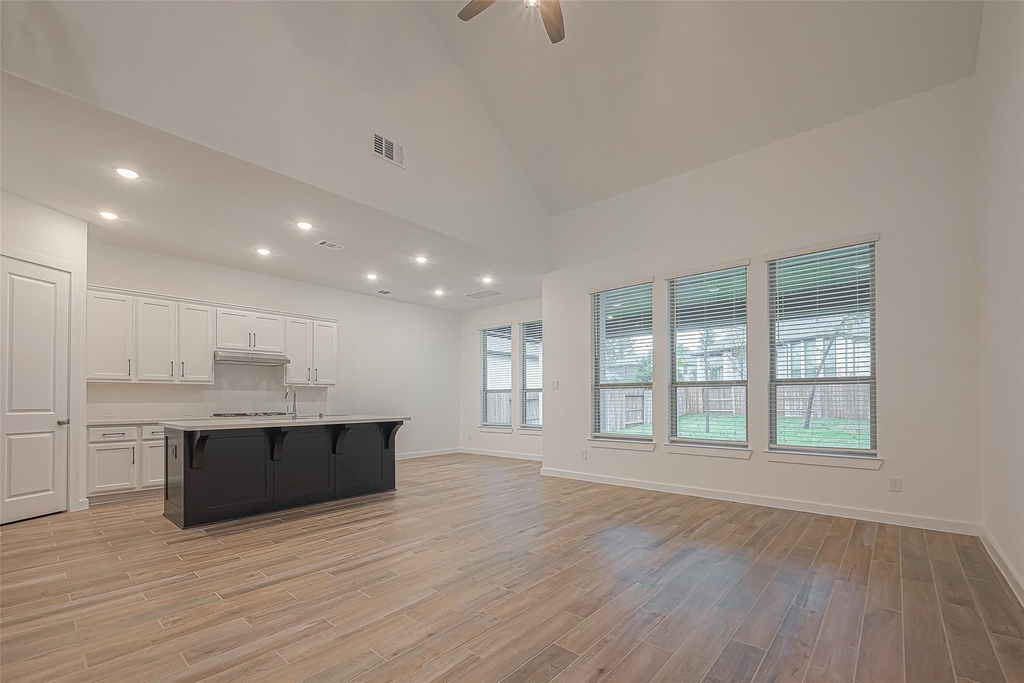 235 Sky Top Drive - Photo 7