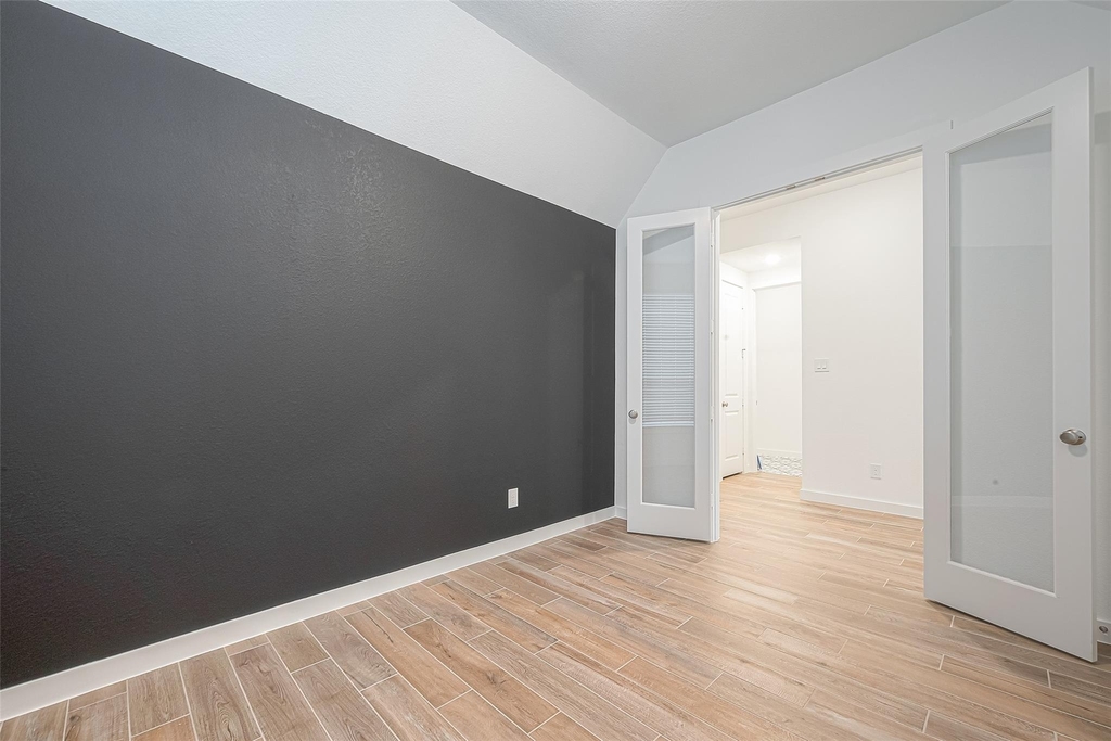 235 Sky Top Drive - Photo 3