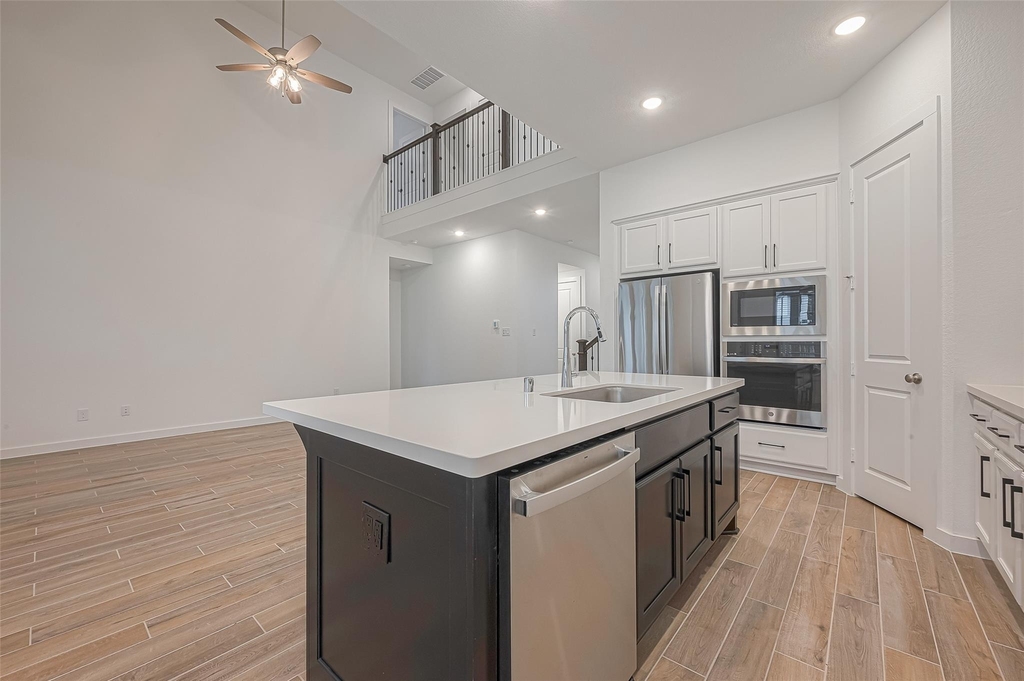 235 Sky Top Drive - Photo 14