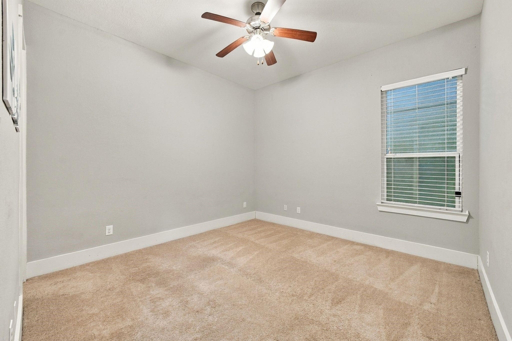 5833 Katy Street - Photo 19