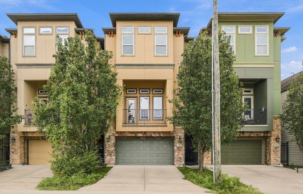 5833 Katy Street - Photo 0