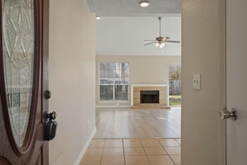 4522 Alamo Avenue - Photo 2