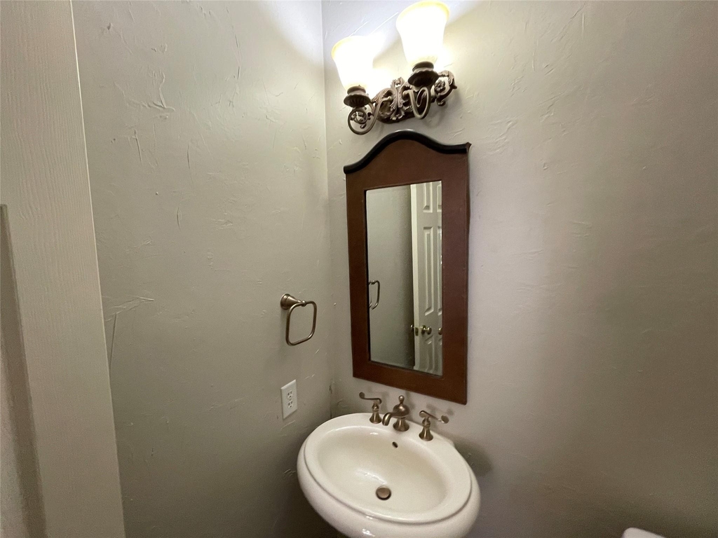 23 S Bristol Oak Court - Photo 5