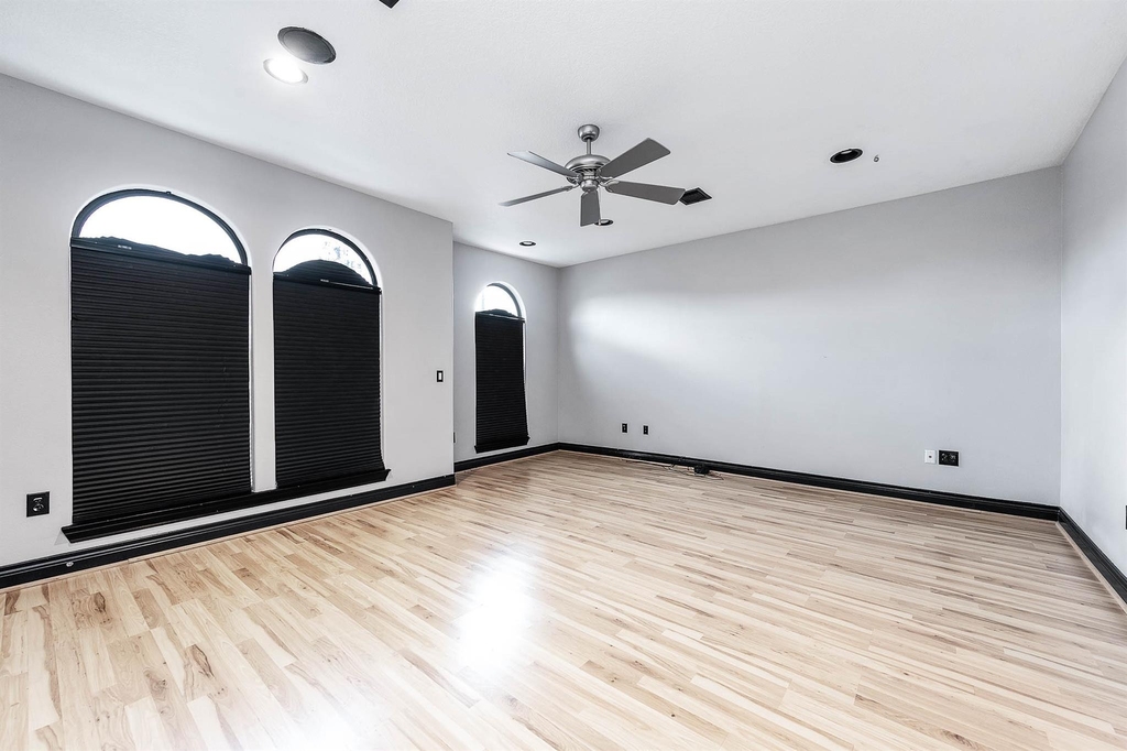 2503 Dallas Street - Photo 5