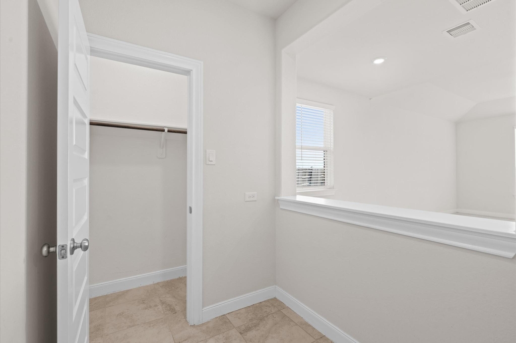 11203 Pavonia Creek Court - Photo 8