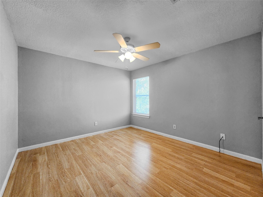 26986 Crown Haven Drive - Photo 12