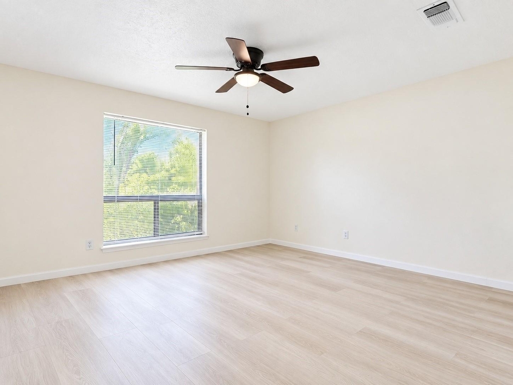 3030 S Blue Meadow Circle - Photo 15