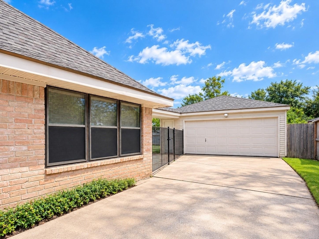 3030 S Blue Meadow Circle - Photo 28
