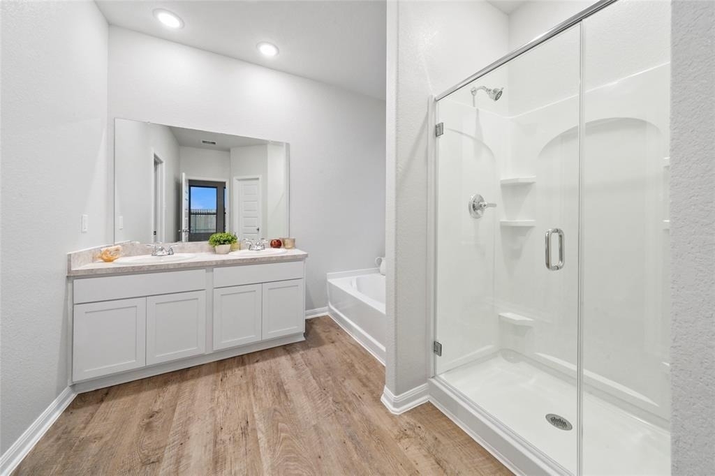 1023 Bluebonnet Trail - Photo 4