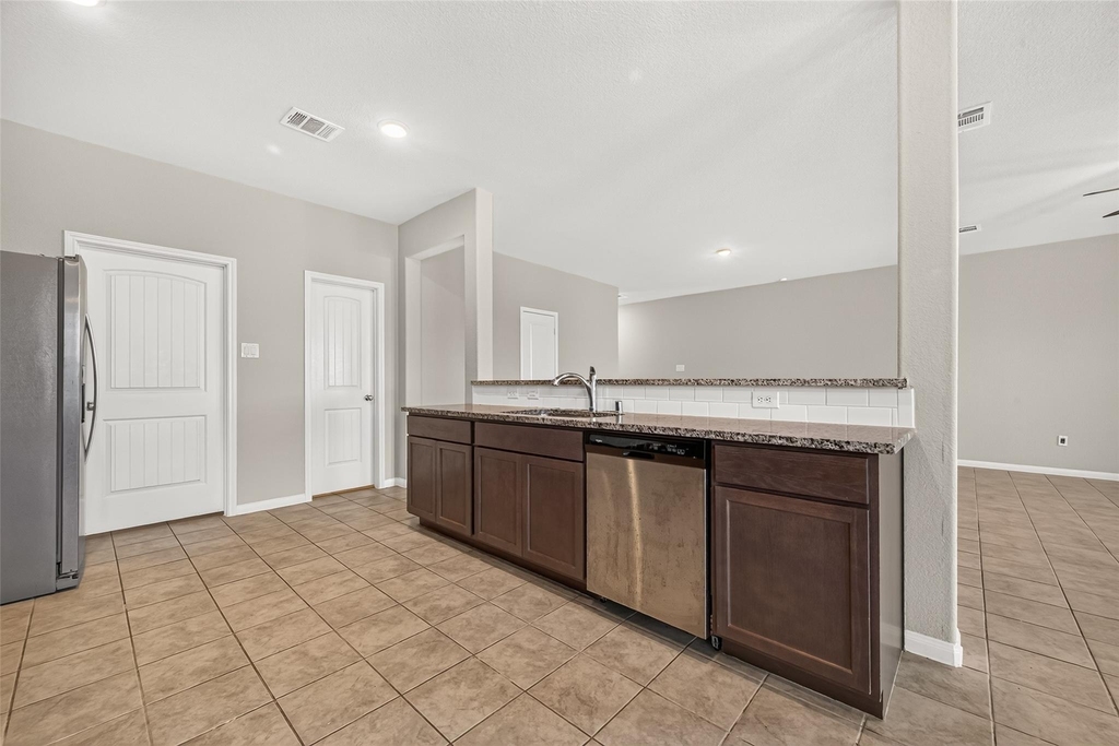 15411 Formaston Drive - Photo 10