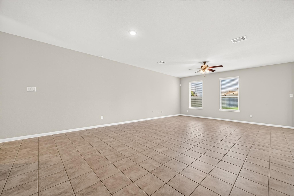 15411 Formaston Drive - Photo 3