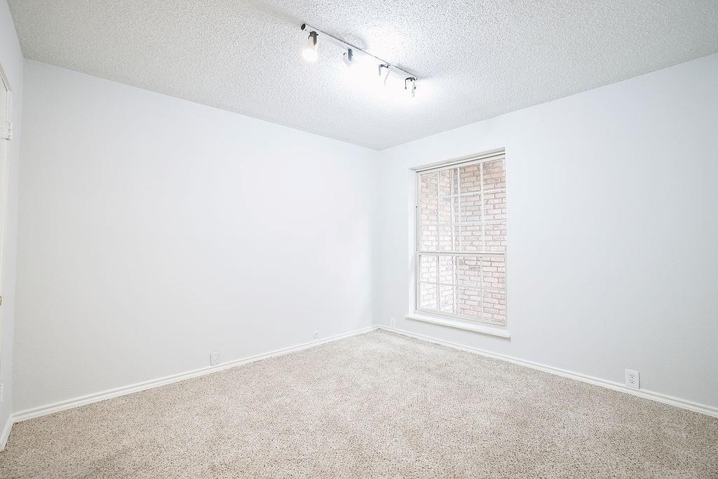 2503 Mccue Road - Photo 14