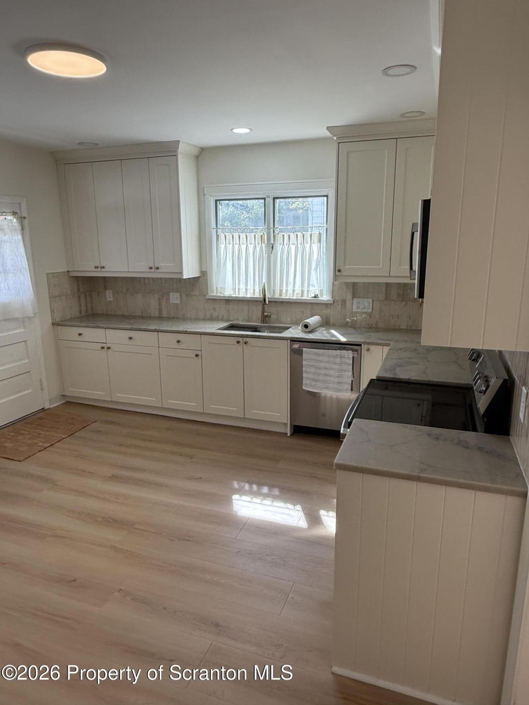 904 Taylor Avenue - Photo 11