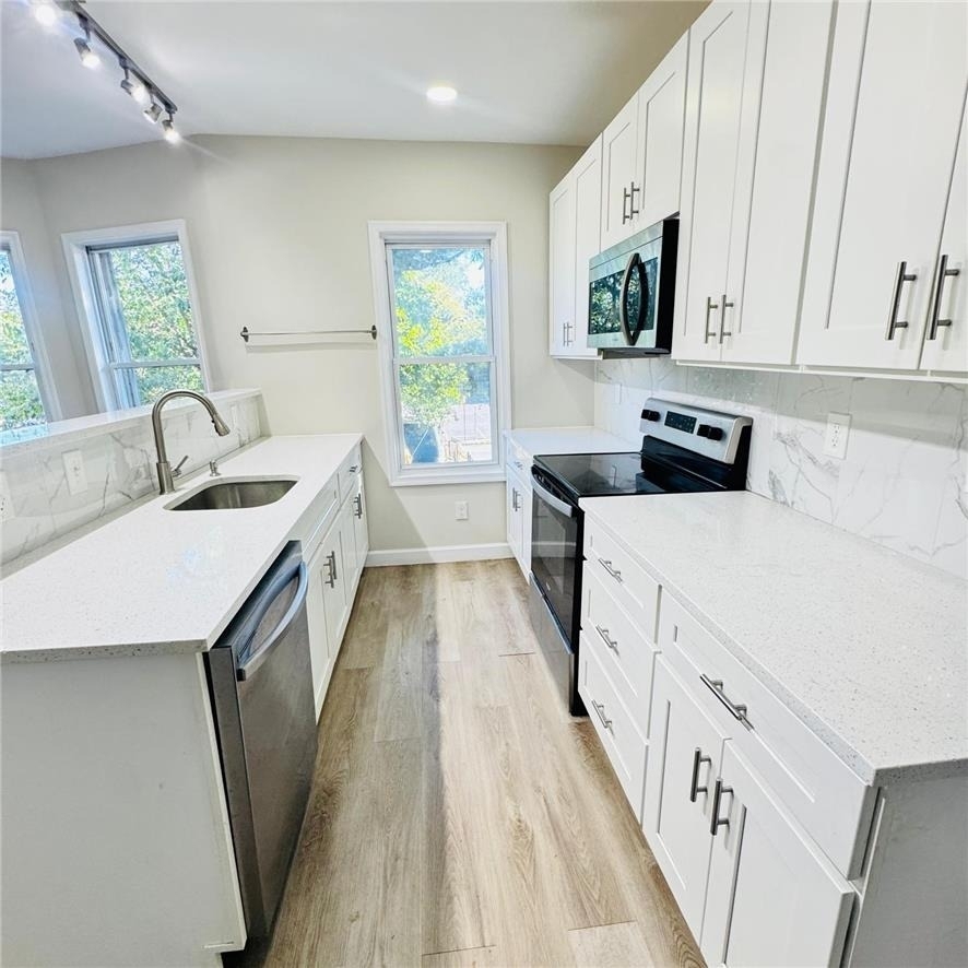 243 N Jordan Street - Photo 7