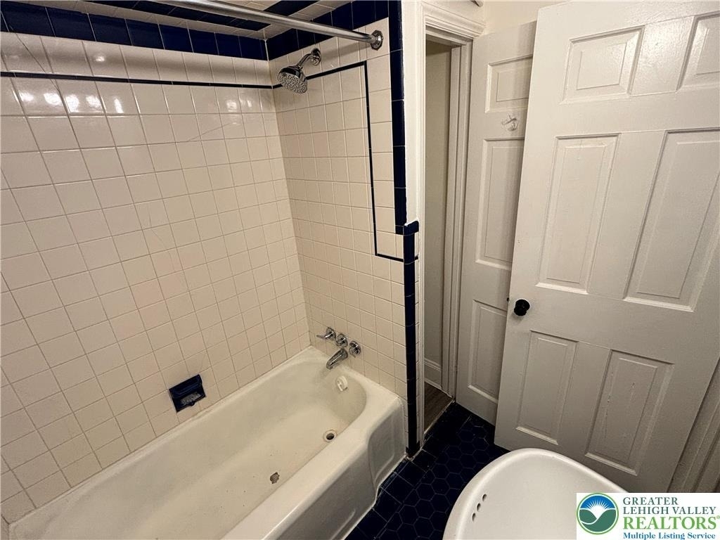 809 W Linden Street - Photo 9