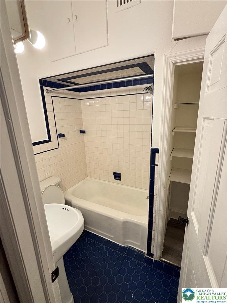 809 W Linden Street - Photo 11
