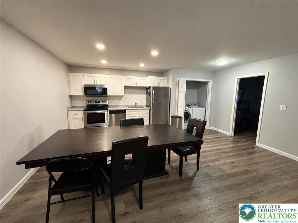 654 Pennsylvania Avenue - Photo 3